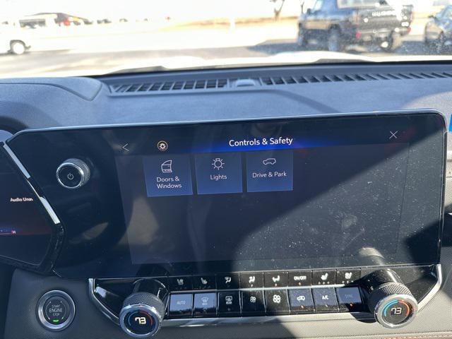 new 2025 Chevrolet Colorado car