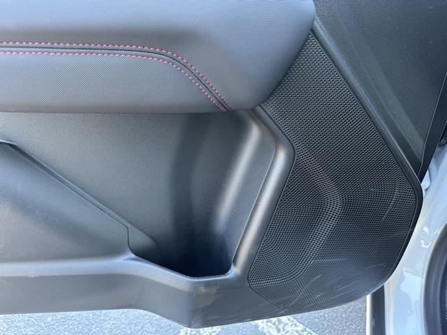 new 2025 Chevrolet Colorado car