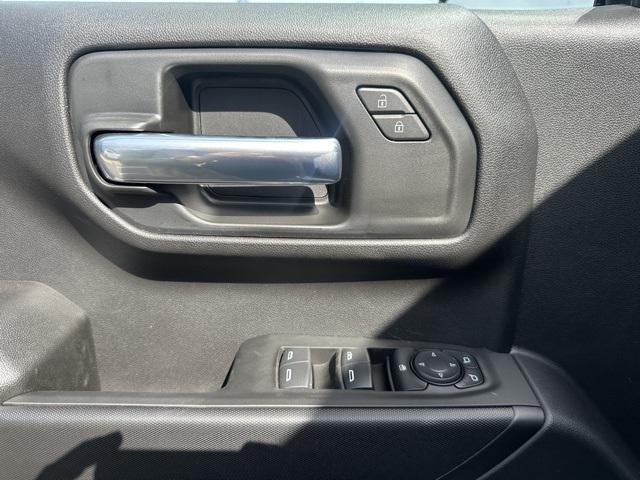 new 2025 GMC Sierra 1500 car, priced at $44,145
