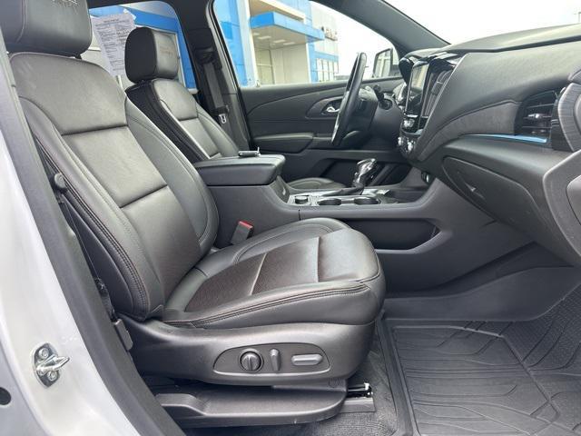 used 2022 Chevrolet Traverse car, priced at $38,826