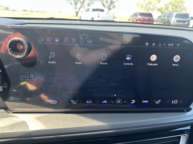 new 2025 Chevrolet Traverse car, priced at $46,135