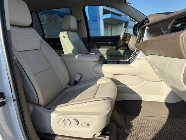used 2021 GMC Yukon car, priced at $46,880
