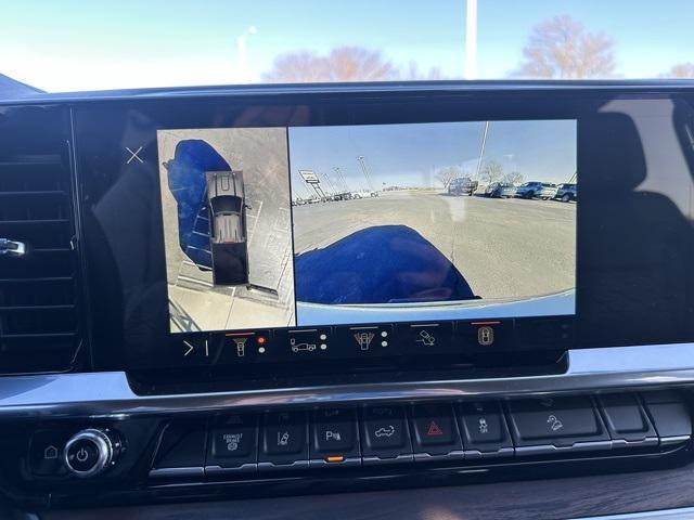 new 2025 GMC Sierra 3500 car, priced at $81,900