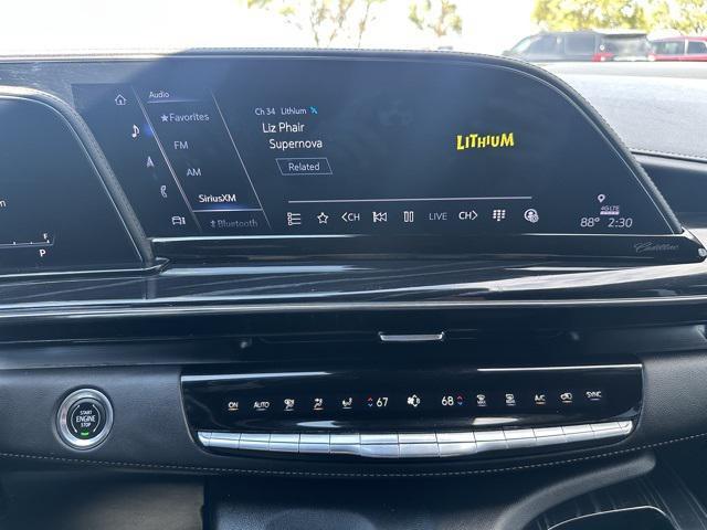 used 2023 Cadillac Escalade car, priced at $71,109