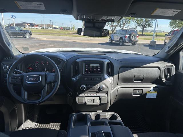new 2025 GMC Sierra 1500 car, priced at $47,995