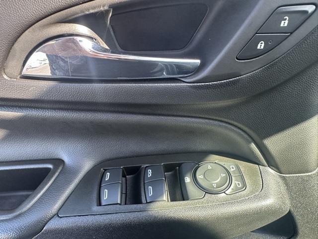 used 2023 Chevrolet Equinox car, priced at $20,498