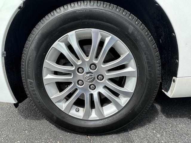 used 2014 Toyota Sienna car, priced at $14,488