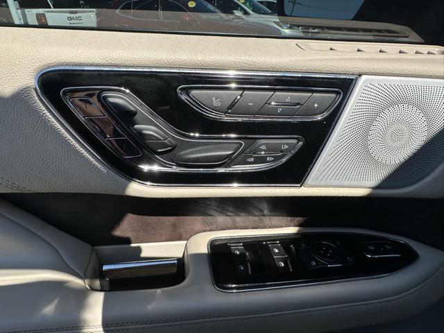 used 2021 Lincoln Navigator car, priced at $47,980