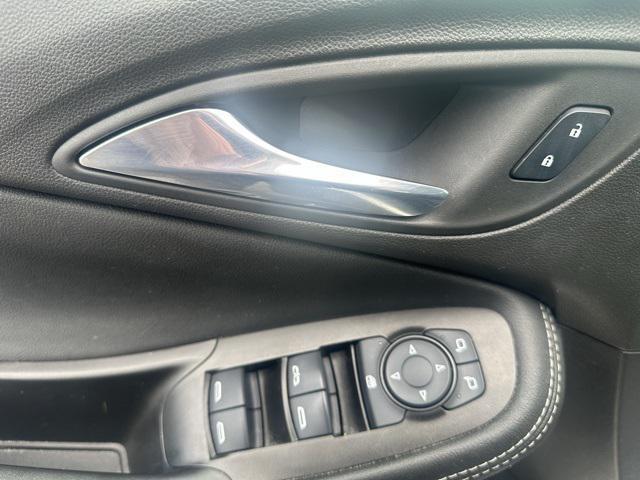 used 2022 Buick Encore GX car, priced at $21,350