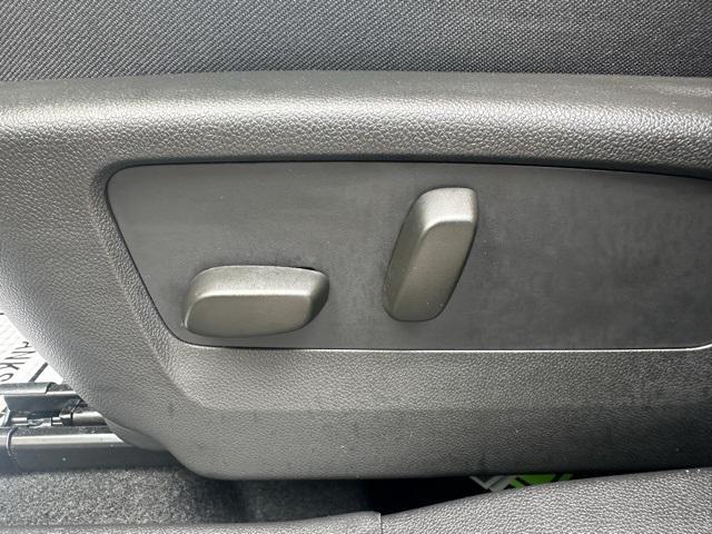 used 2022 Buick Envision car, priced at $23,898