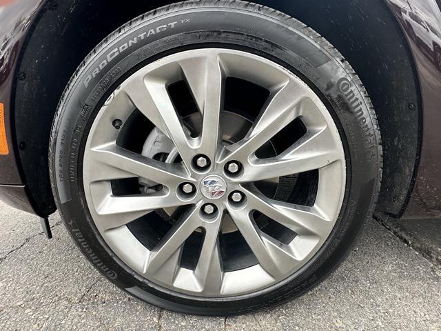 used 2022 Buick Envision car, priced at $31,946