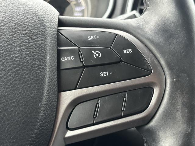 used 2019 Jeep Cherokee car, priced at $13,498