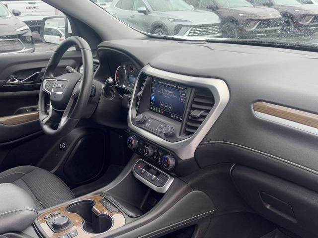 used 2023 GMC Acadia car, priced at $27,989