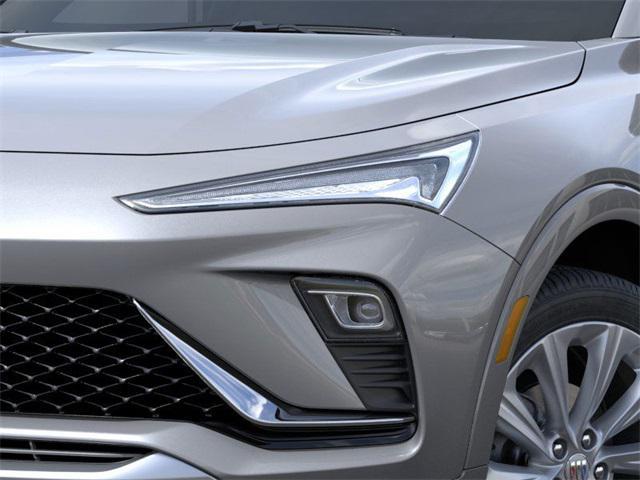 new 2025 Buick Envista car, priced at $28,182
