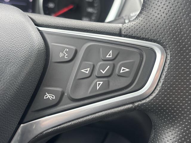 used 2023 Chevrolet Equinox car, priced at $20,989