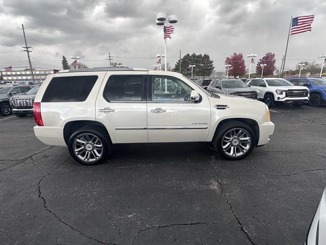 used 2014 Cadillac Escalade car, priced at $7,983