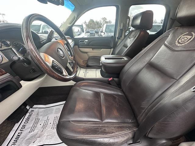 used 2014 Cadillac Escalade car, priced at $7,983