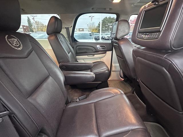 used 2014 Cadillac Escalade car, priced at $7,983