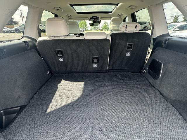 used 2022 Jeep Grand Cherokee car, priced at $39,798