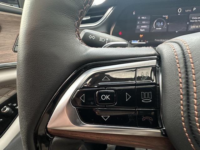used 2022 Jeep Grand Cherokee car, priced at $39,798