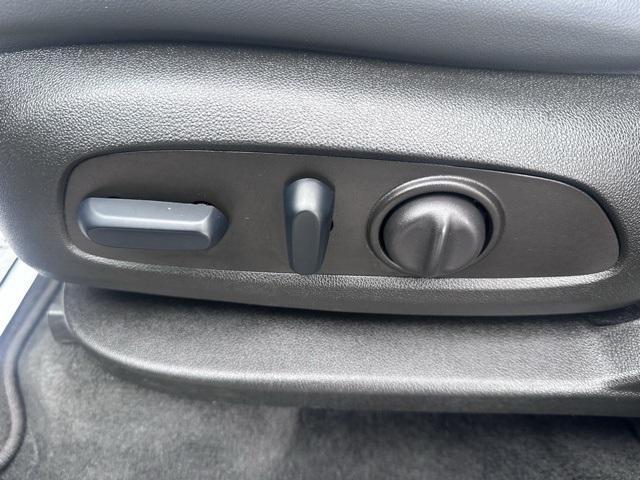 used 2024 Buick Enclave car, priced at $35,498