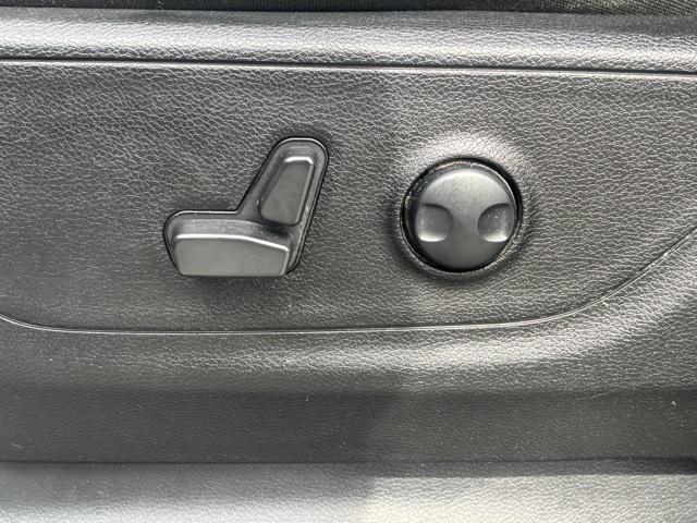 used 2022 Ram 1500 car, priced at $27,944