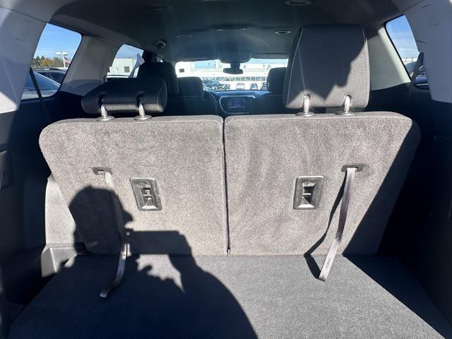 used 2023 GMC Acadia car, priced at $27,989