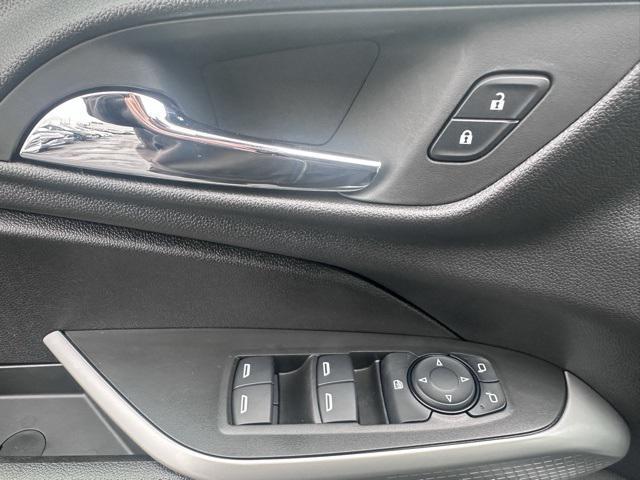 used 2024 Chevrolet Trax car, priced at $18,989