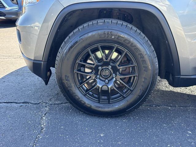 used 2011 Jeep Grand Cherokee car, priced at $8,670