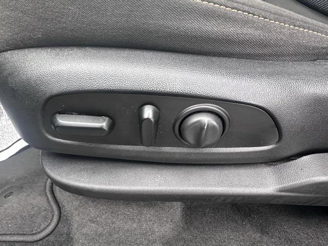 used 2020 Chevrolet Traverse car, priced at $18,498