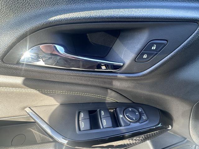 used 2024 Chevrolet Trax car, priced at $19,989