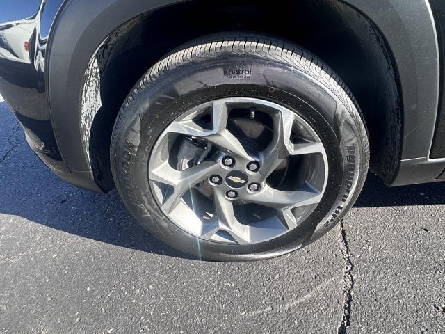 used 2024 Chevrolet Trax car, priced at $19,989