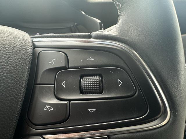 used 2022 Buick Envision car, priced at $29,507
