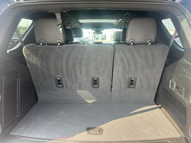 used 2023 GMC Yukon car, priced at $45,989