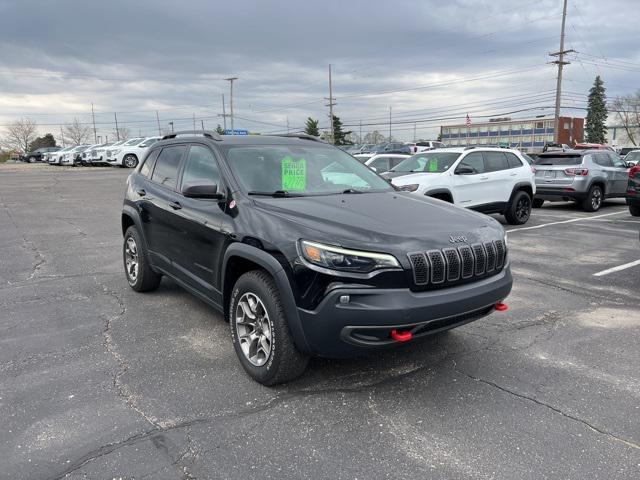 used 2020 Jeep Cherokee car, priced at $21,115