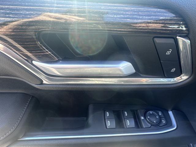 used 2022 GMC Sierra 1500 car, priced at $35,989