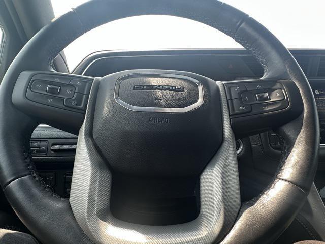 used 2023 GMC Yukon car, priced at $60,989