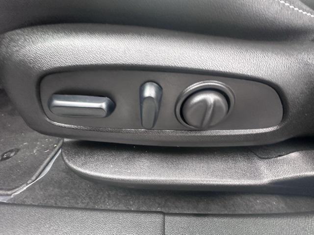 used 2024 Chevrolet Blazer car, priced at $31,192