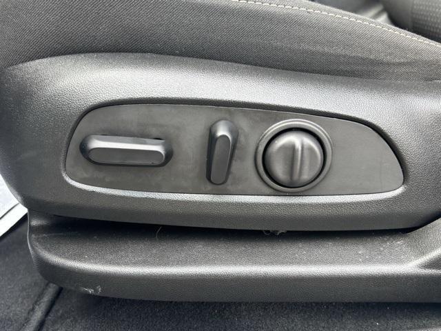 used 2023 GMC Acadia car, priced at $30,307