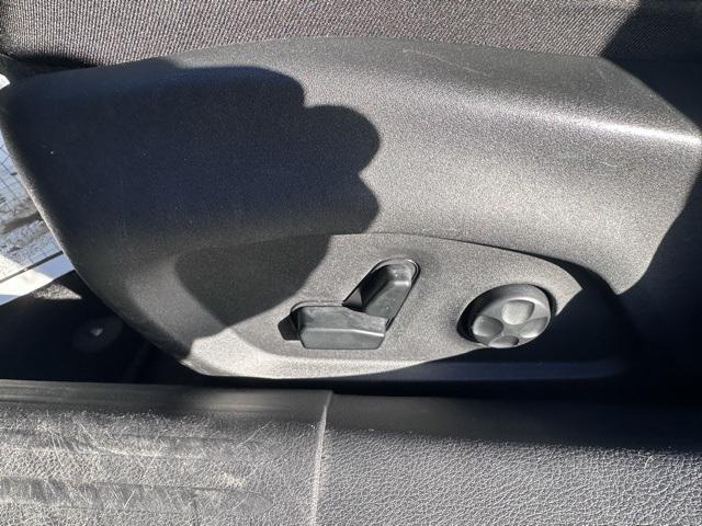 used 2018 Jeep Compass car, priced at $4,689