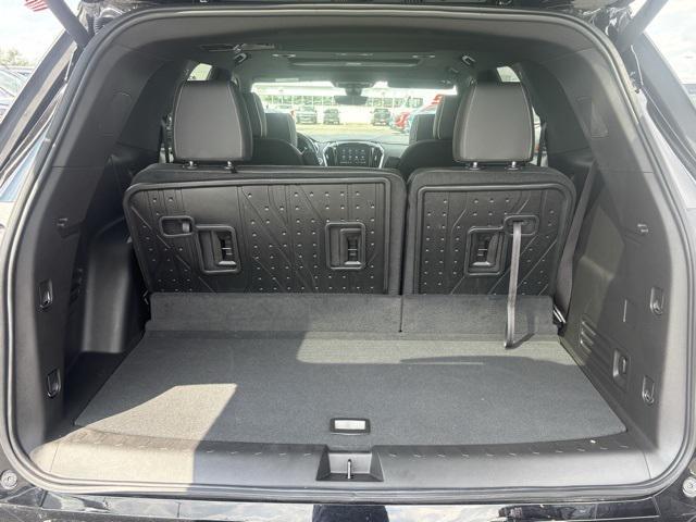 used 2023 Chevrolet Traverse car, priced at $41,898
