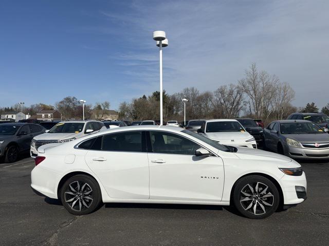 used 2022 Chevrolet Malibu car, priced at $18,989
