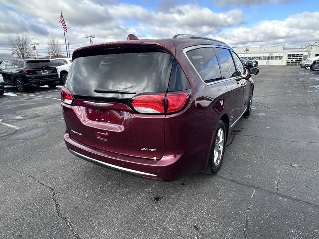 used 2018 Chrysler Pacifica car, priced at $14,498