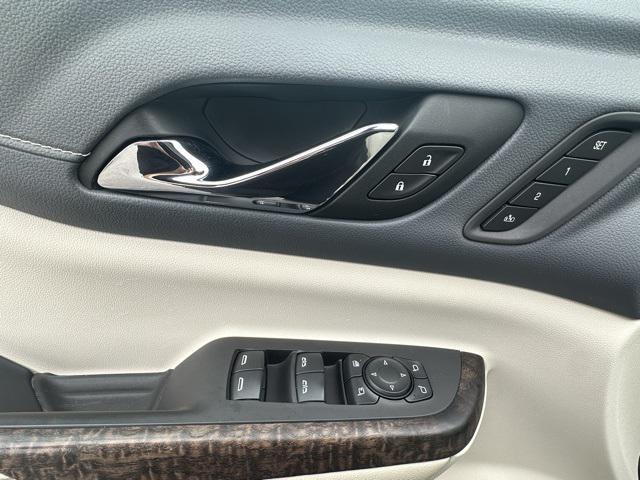 used 2021 GMC Acadia car, priced at $22,989