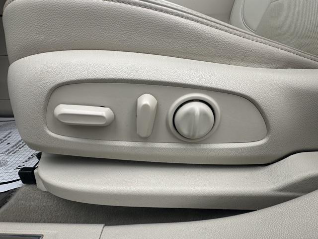 used 2021 GMC Acadia car, priced at $22,989