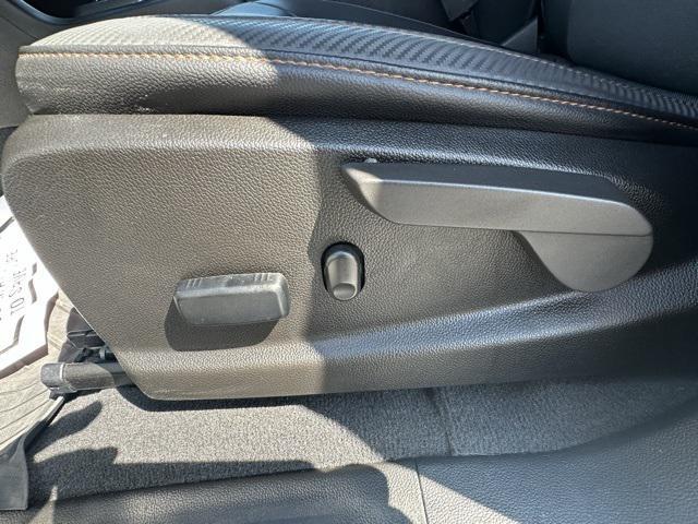 used 2022 GMC Canyon car, priced at $31,989