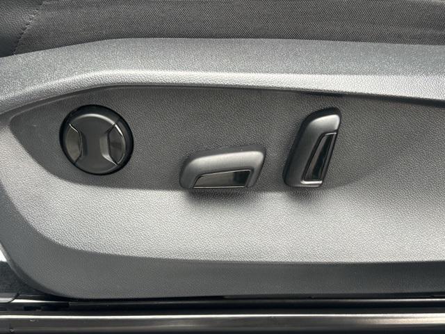 used 2022 Volkswagen Tiguan car, priced at $26,336
