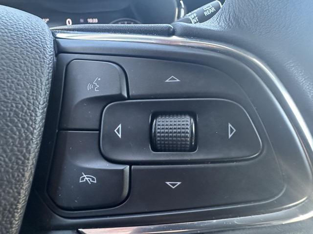 used 2023 Buick Envision car, priced at $28,989