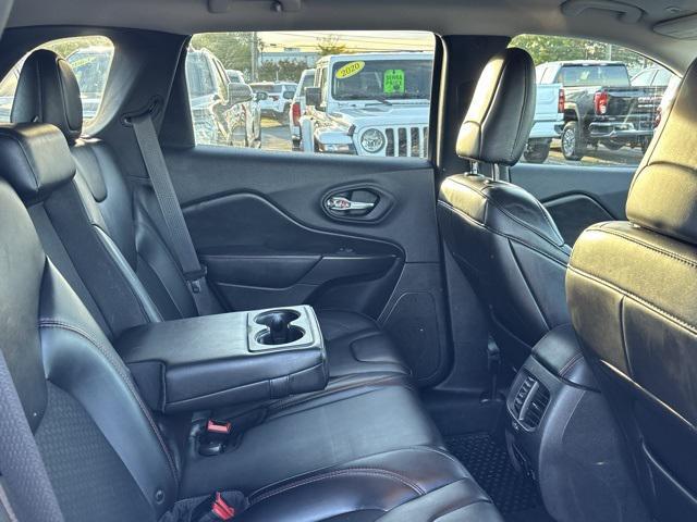 used 2019 Jeep Cherokee car, priced at $17,569