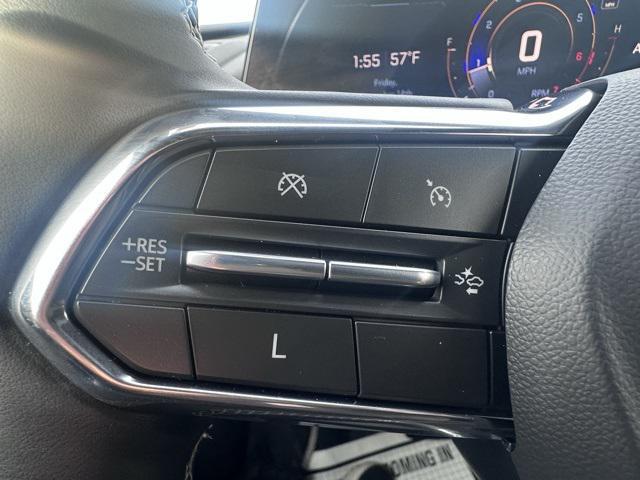 used 2024 Chevrolet Traverse car, priced at $35,989